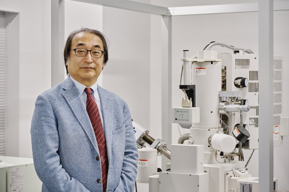 ゼオライトでカーボンニュートラルに貢献 / Contributing to Carbon Neutrality with Zeolite【先進理工学部 応用化学科・松方正彦教授】