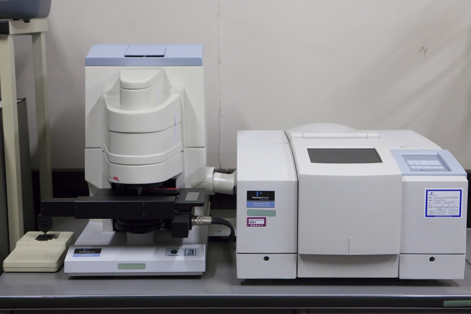 フーリエ変換赤外分光システム