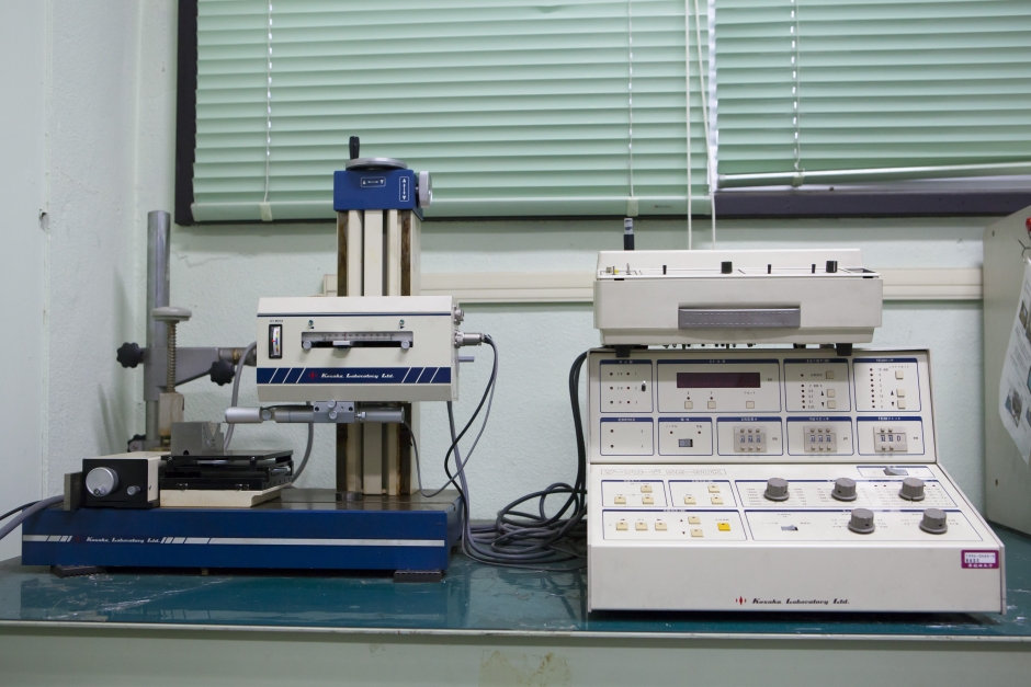 表面粗さ計SE-30K:コサカ