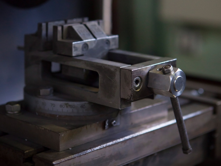 加工・試験室設備