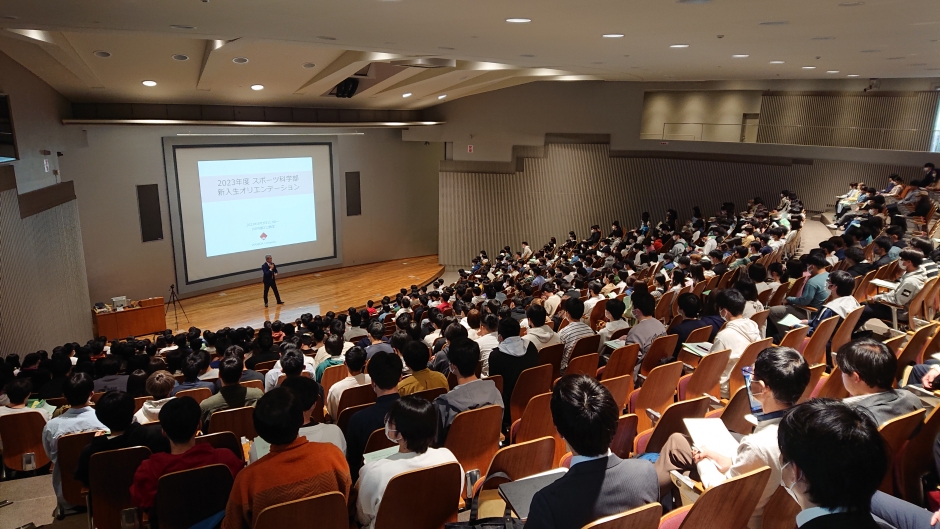 新入生オリエンテーションの様子