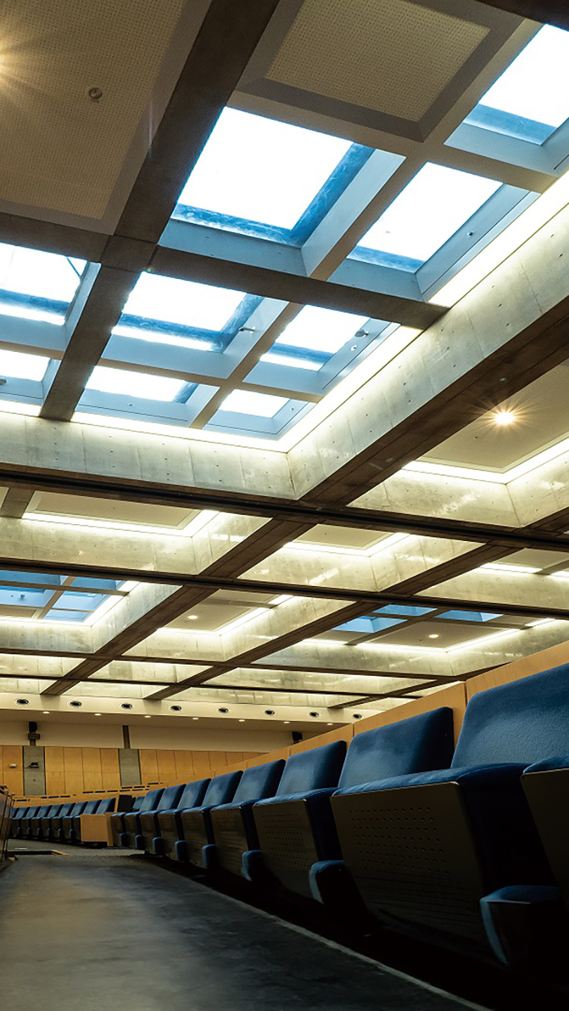 学際化・総合化の追求<br />
