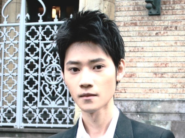 Voice: HUANG, William