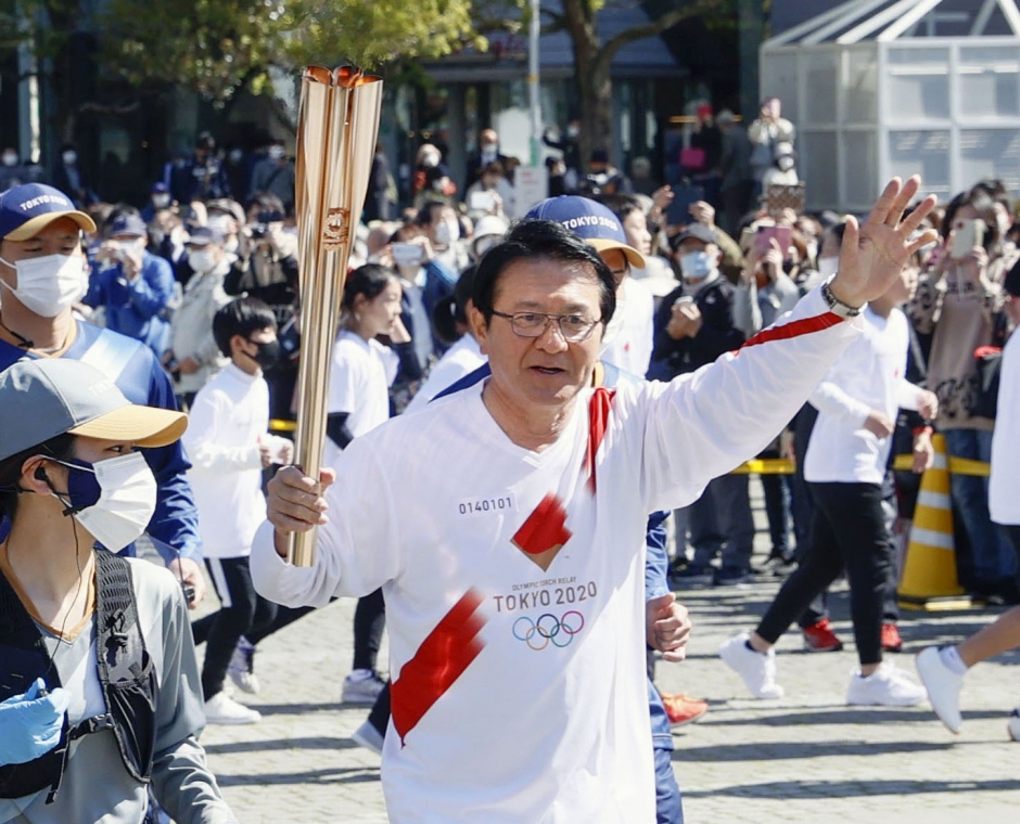 瀬古は引退後、マラソンの振興に尽力。東京五輪では聖火ランナーも務めた