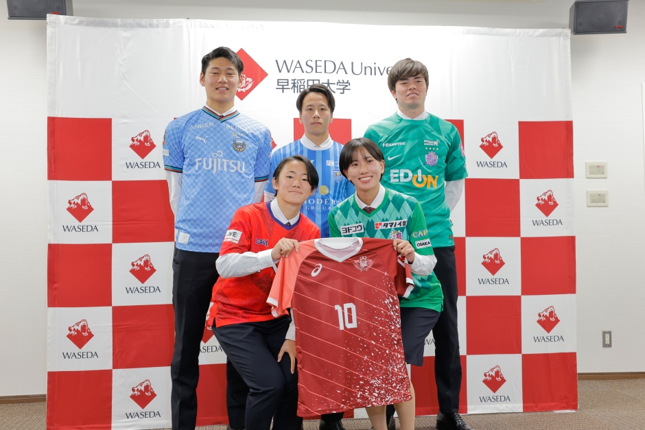 ア式蹴球部 2025シーズン、男女5名が「J」「WE」の各リーグへ