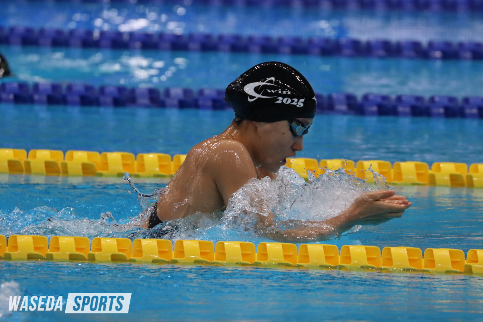 水泳部 加藤が200メートルで銀メダル 国内トップスイマー集結のなか早