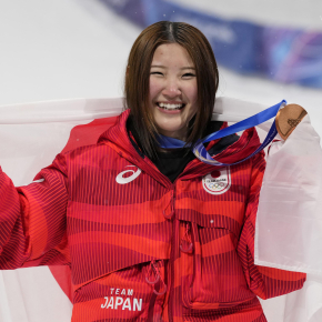 バレー部男子ユニフォームスポンサー 「豊田合成」「プログデンス