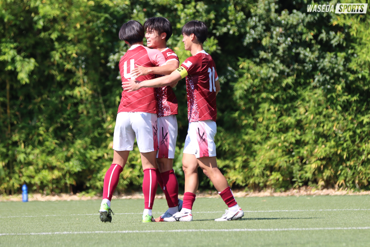ア式蹴球部男子 終了間際の伊藤猛のゴールで勝利 日体大相手に勝ち点3