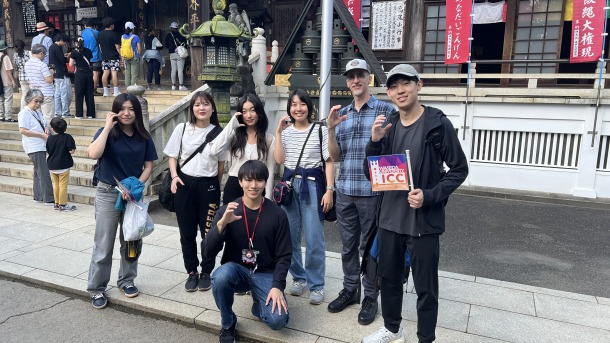 高尾山イベント時のスタッフ集合写真（ICC photo） 