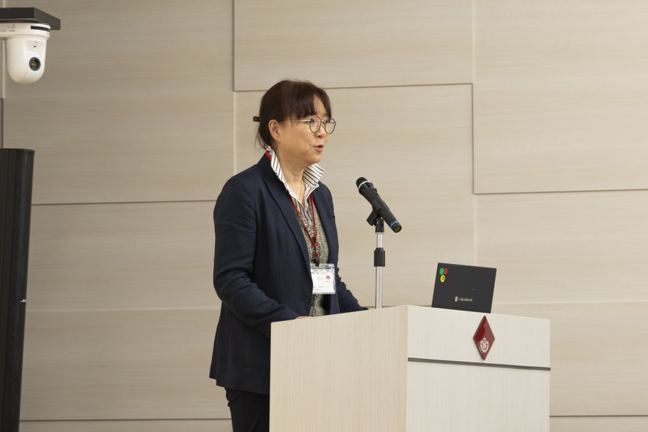 早稲田大学ナノ・ライフ創新研究機構規範科学総合研究所の竹山春子所長