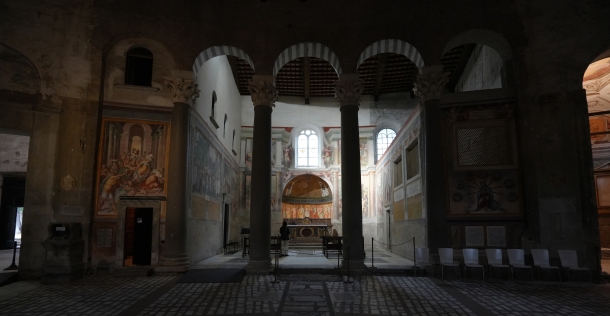 ローマの聖堂にて