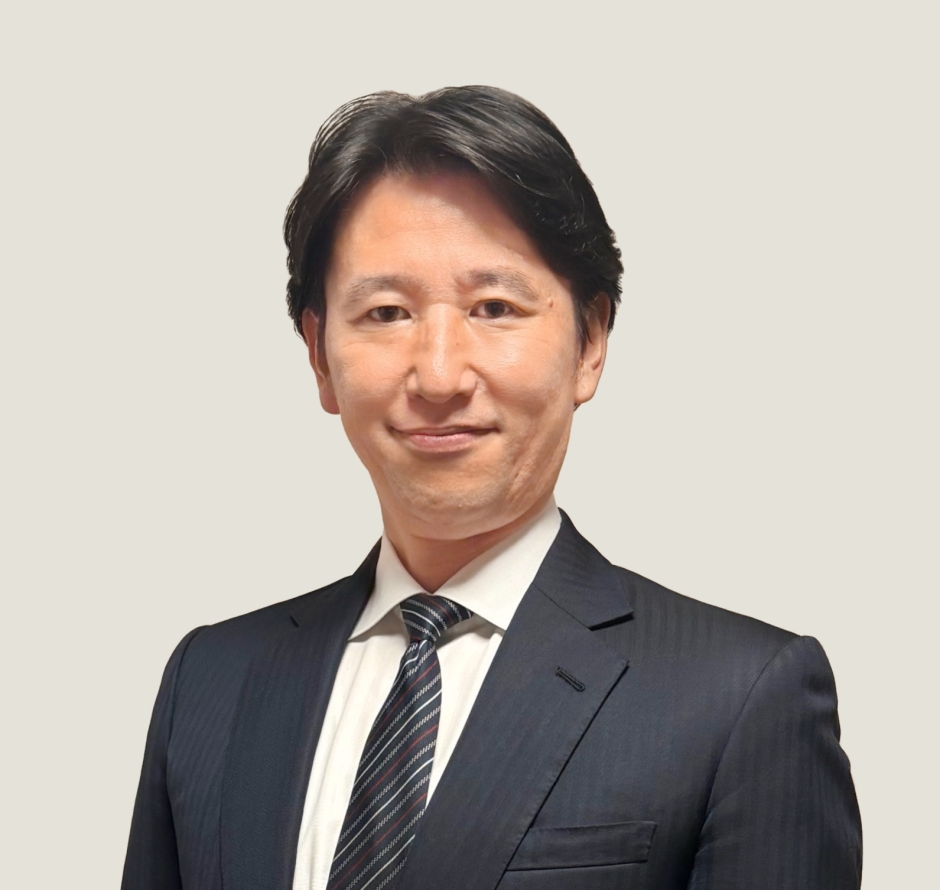 Professor Airo Hino (Faculty of Political Science and Economics)