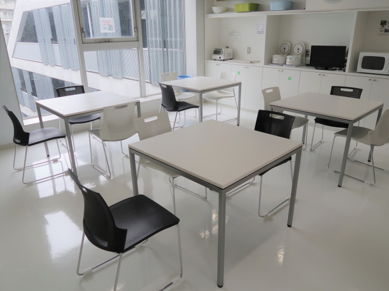 Nishi Waseda International Student House Student Affairs Section