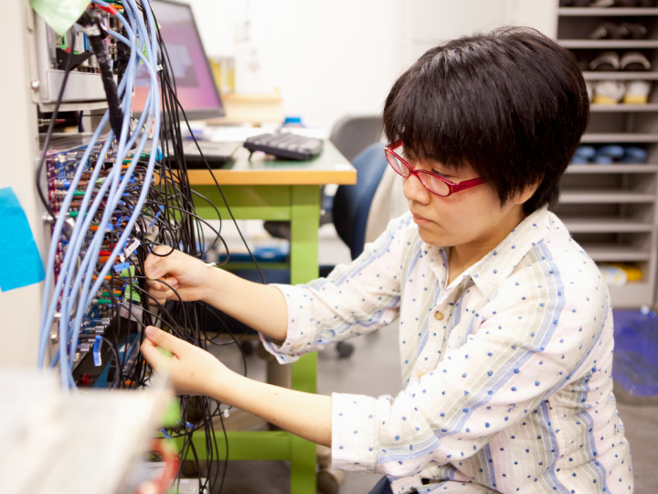 大学院博士後期課程若手研究者養成奨学金