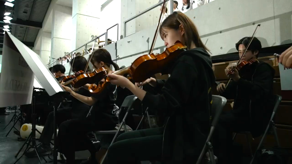 150周年へ、７団体による「紺碧の空」共演
