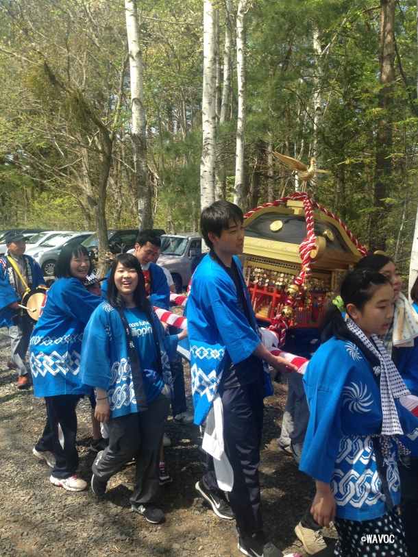 20160503_015102724_iOS