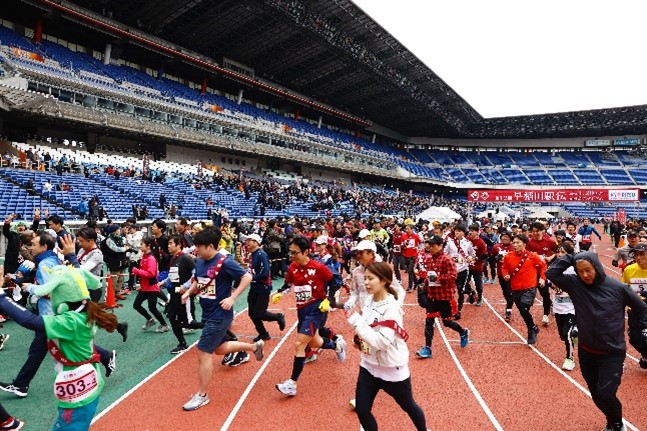 締切】「第13回 早稲田駅伝 in 日産スタジアム」運営サポート