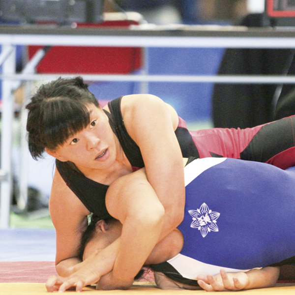 With the Emperor’s Cup approaching at the end of December, Tanaka drew much attention in her rematch against Saori Yoshida.