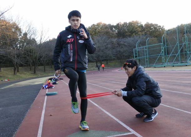 平キャプテンと江口主務_筋トレ（トリミング済）