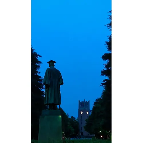 図書館での勉強帰りに