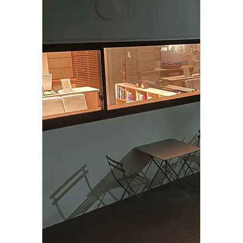 ここでコーヒーを飲みたい