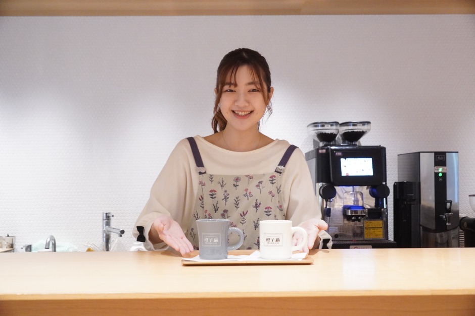 大学で働く学生】「早稲田大学国際文学館 橙子猫 店長」 – 早稲田