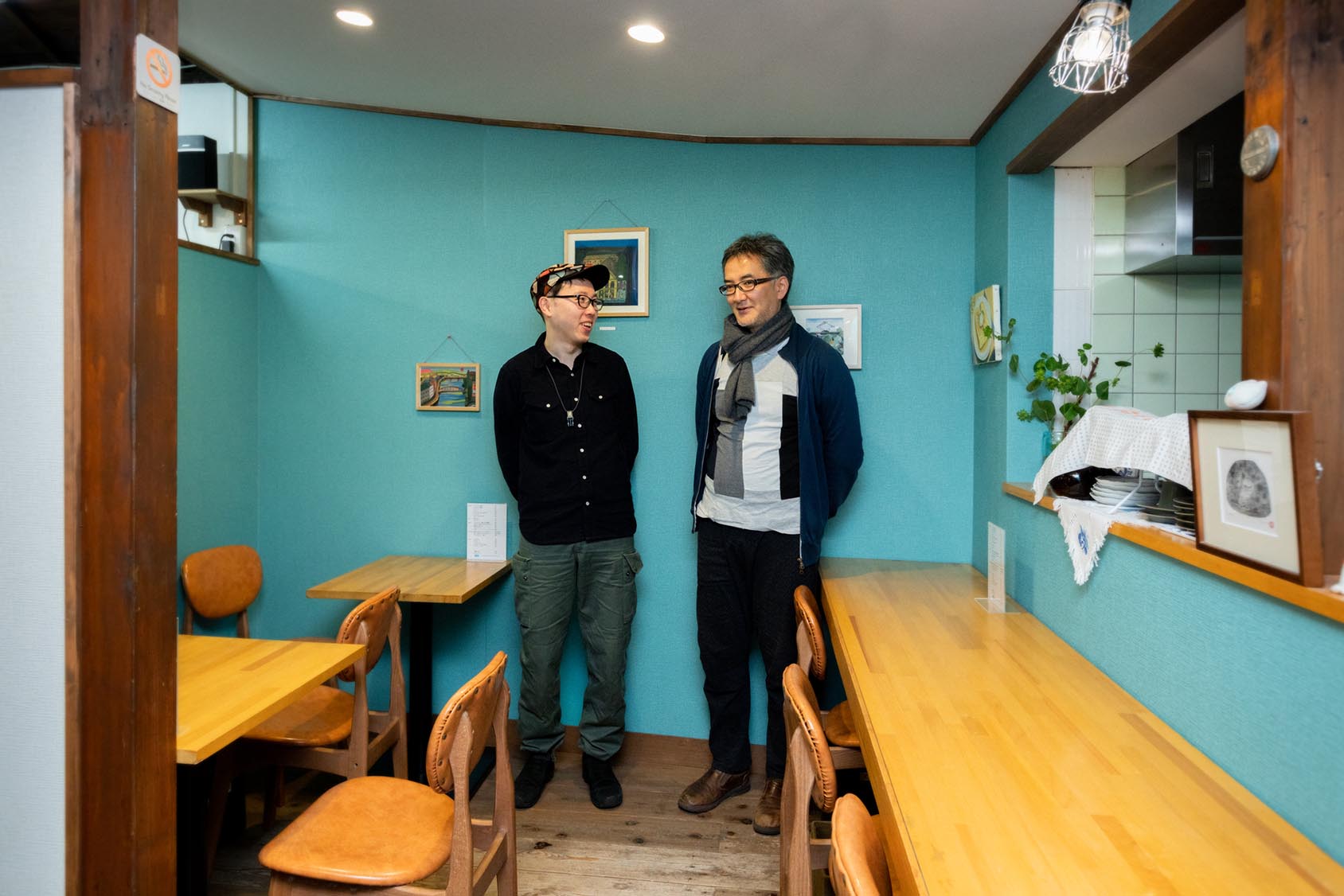 「BOOKSHOP TRAVELLER」店主の和氣正幸さん、「Title」店主の辻山良雄さん