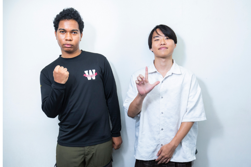 笑いコンビ・ファルシーのンワチュク アレンさんと泉水太陽さんの写真