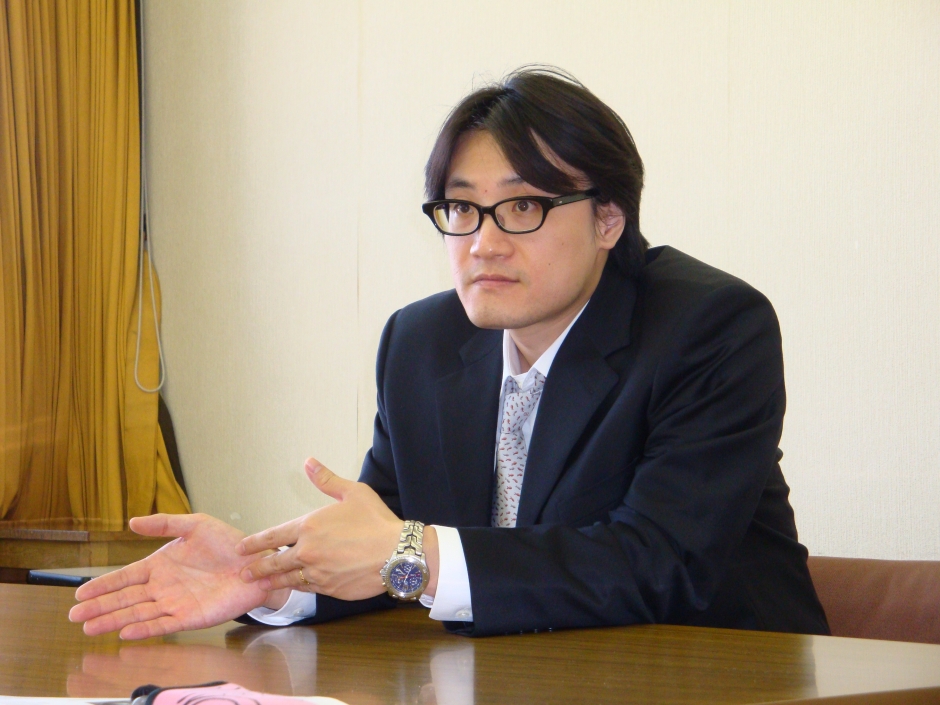 産業界の平和はどのように構築されるか 金泰均 助教 （2010年5月