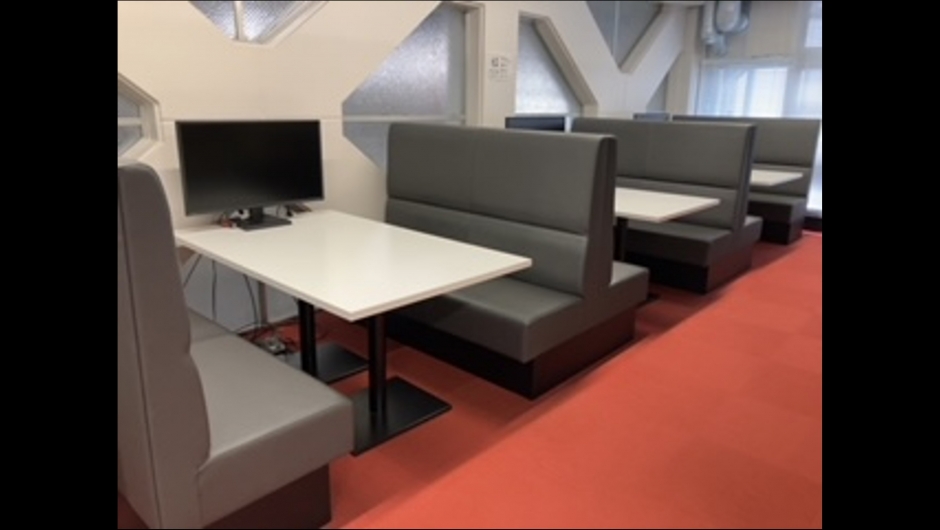 理工学図書館 B1F　ラーニング・コモンズ
