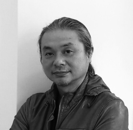 橋本先生モノクロ