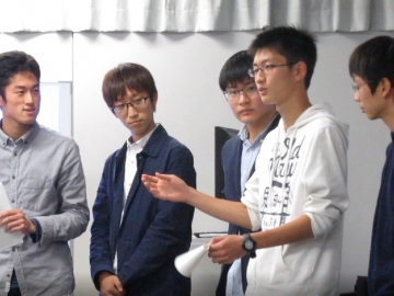 みんなで答えていきました
