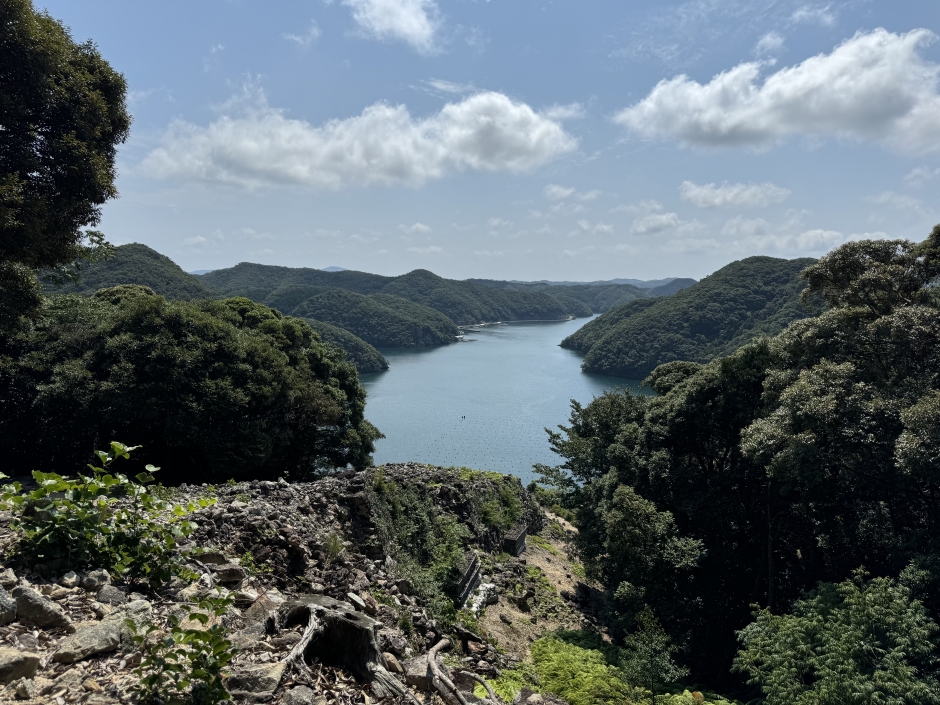 古代山城「金田城」の石塁