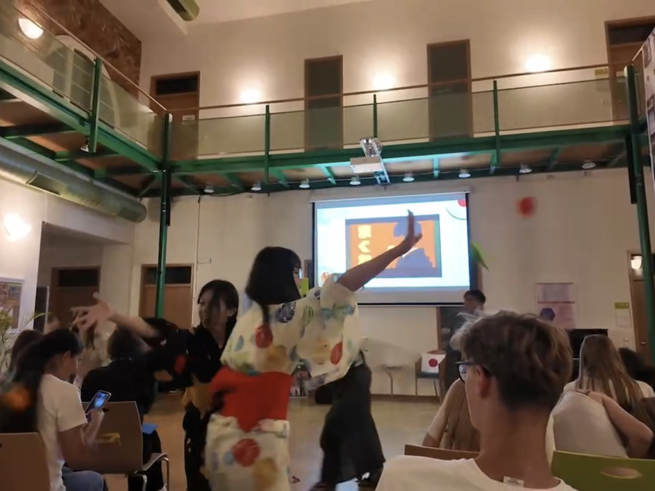現地レクリエーションの様子④