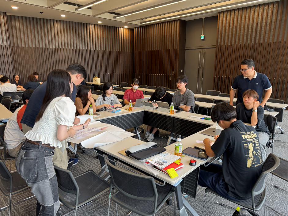 「日韓歴史対話」の様子