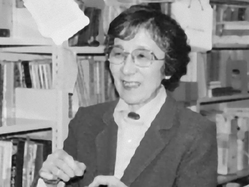 新品✨沙流方言 アイヌ語辞典/田村すず子 アイヌ語沙流方言辞典 | 田村 すず子 |本 | 通販 | Amazon