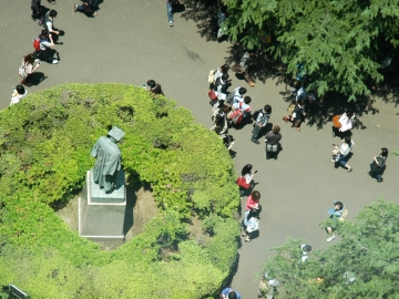 奨学金や様々な学生支援