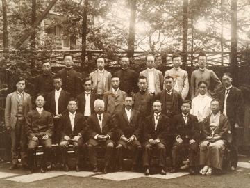 高田早苗・塩沢昌貞と清国留学生　1906年頃