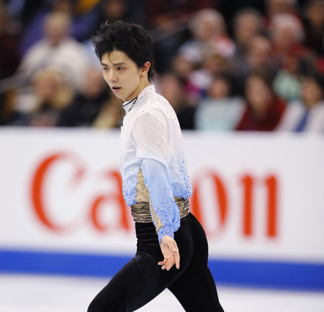 ワールド・フィギュアスケート　No.53　 羽生結弦 Amazon.com: ワールド・フィギュアスケート 53: 9784403310720