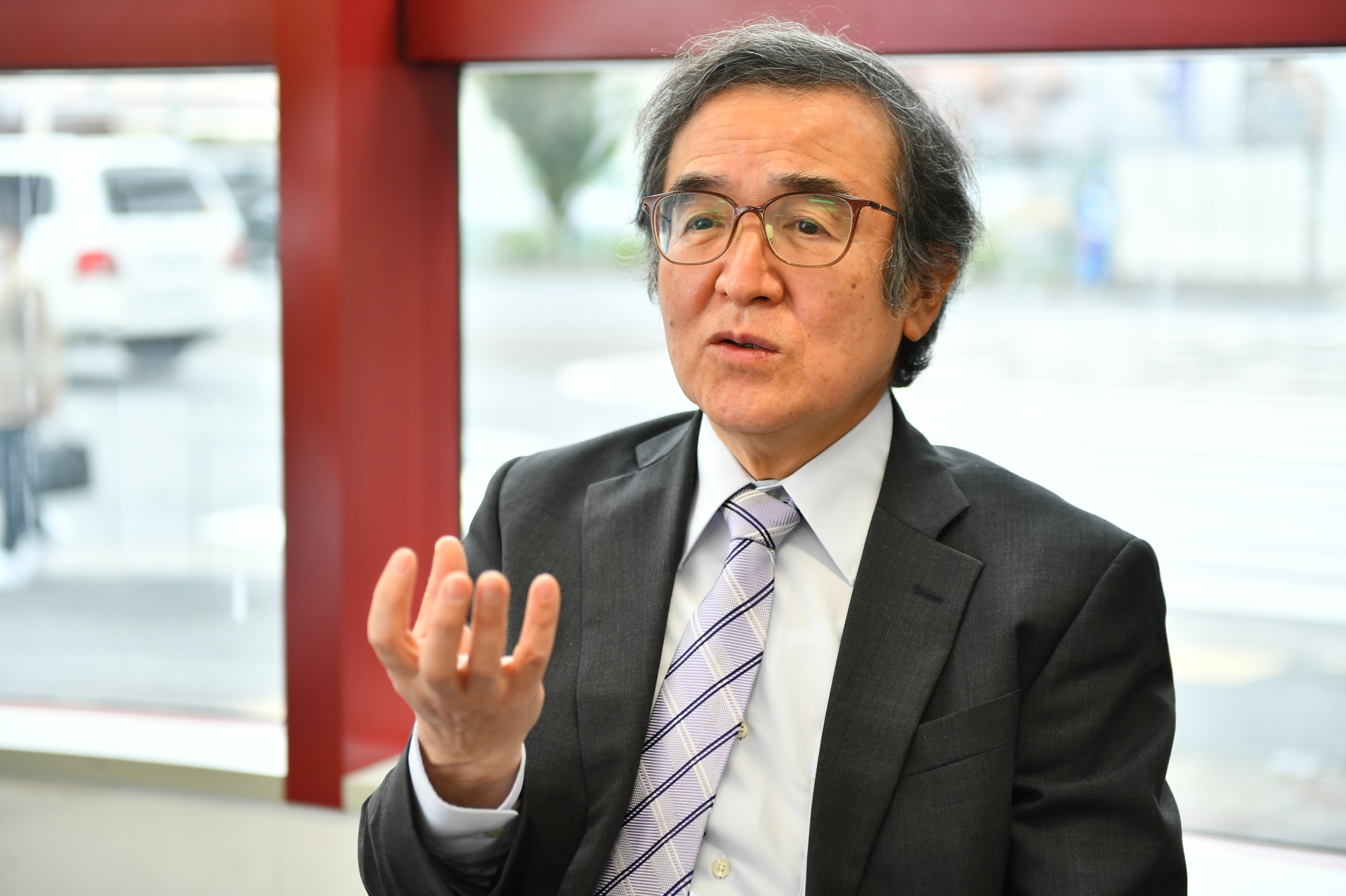 柴山知也/リサーチイノベーションセンター統括所長。東京大学工学部土木工学科卒業、同大大学院修士課程修了。工学博士。東京大学助手、同講師、同助教授、横浜国立大学助教授、教授を経て、早稲田大学理工学術院教授(社会環境工学科)。専門は土木工学(海岸工学、海洋開発、沿岸域防災、津波・高潮、建設社会学)。