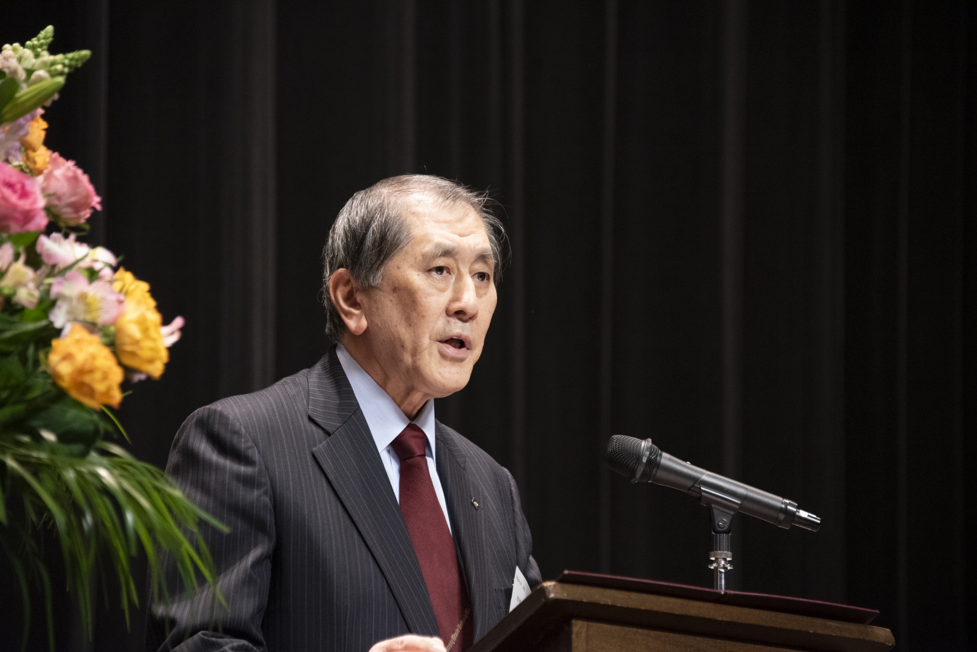 田中 愛治 総長