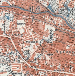 図 第二次大戦前：佐藤功一による空間再編<br />
出典：陸地測量部「1 万分1 地形図」／測量：1928-1936 年