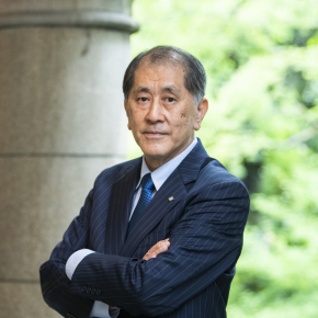 奥島孝康元総長のご逝去をお悔やみ申し上げます – 早稲田大学