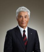 ［担当業務］<br />
校友連携<br />
<br />
［現職］<br />
横浜ゴム株式会社名誉顧問<br />
<br />
［学歴］<br />
早稲田大学理工学部機械工学科卒<br />
<br />
［役職歴］<br />
元横浜ゴム株式会社代表取締役社長
