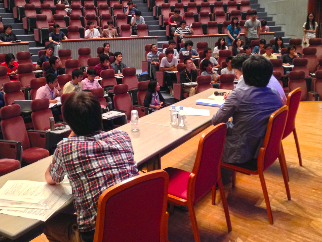 Interactive program between students of National Taiwan University and the School of Political Science and Economics