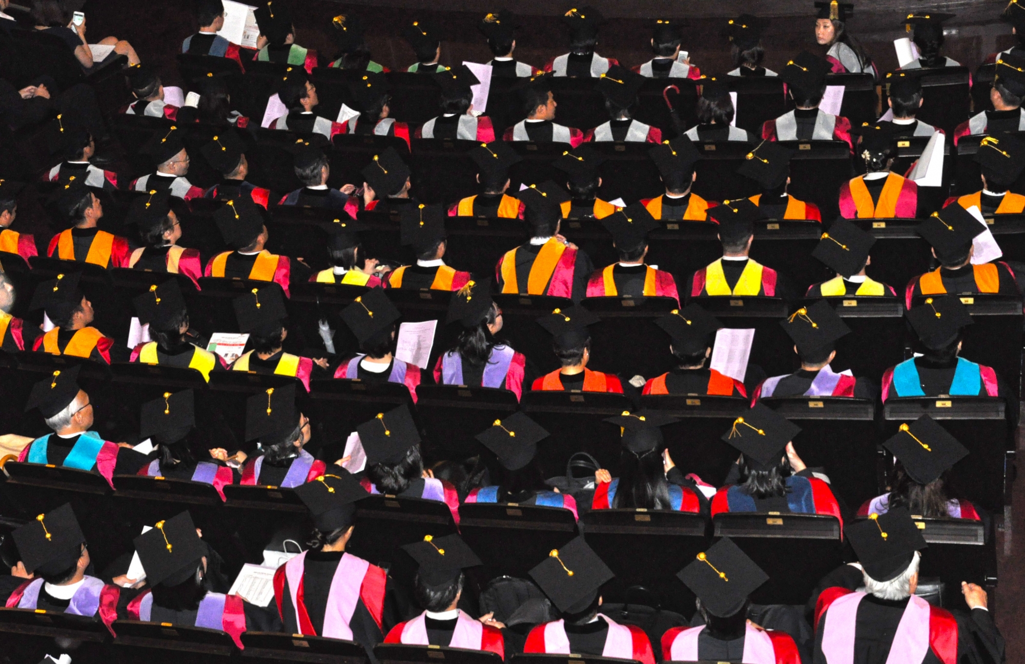 Fall 2014 Graduation and Conferral of Degrees – Waseda’s Diversity on Display