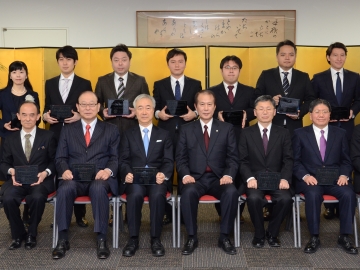 授賞者