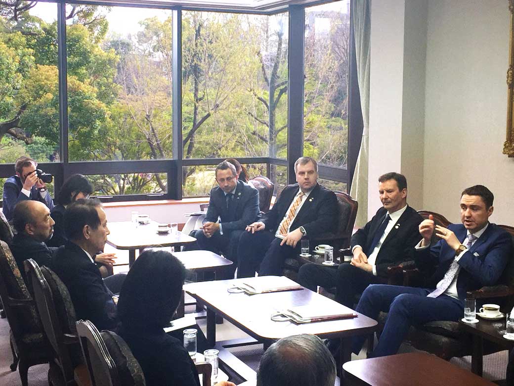 Estonia’s Prime Minster Taavi Rõivas visits Waseda
