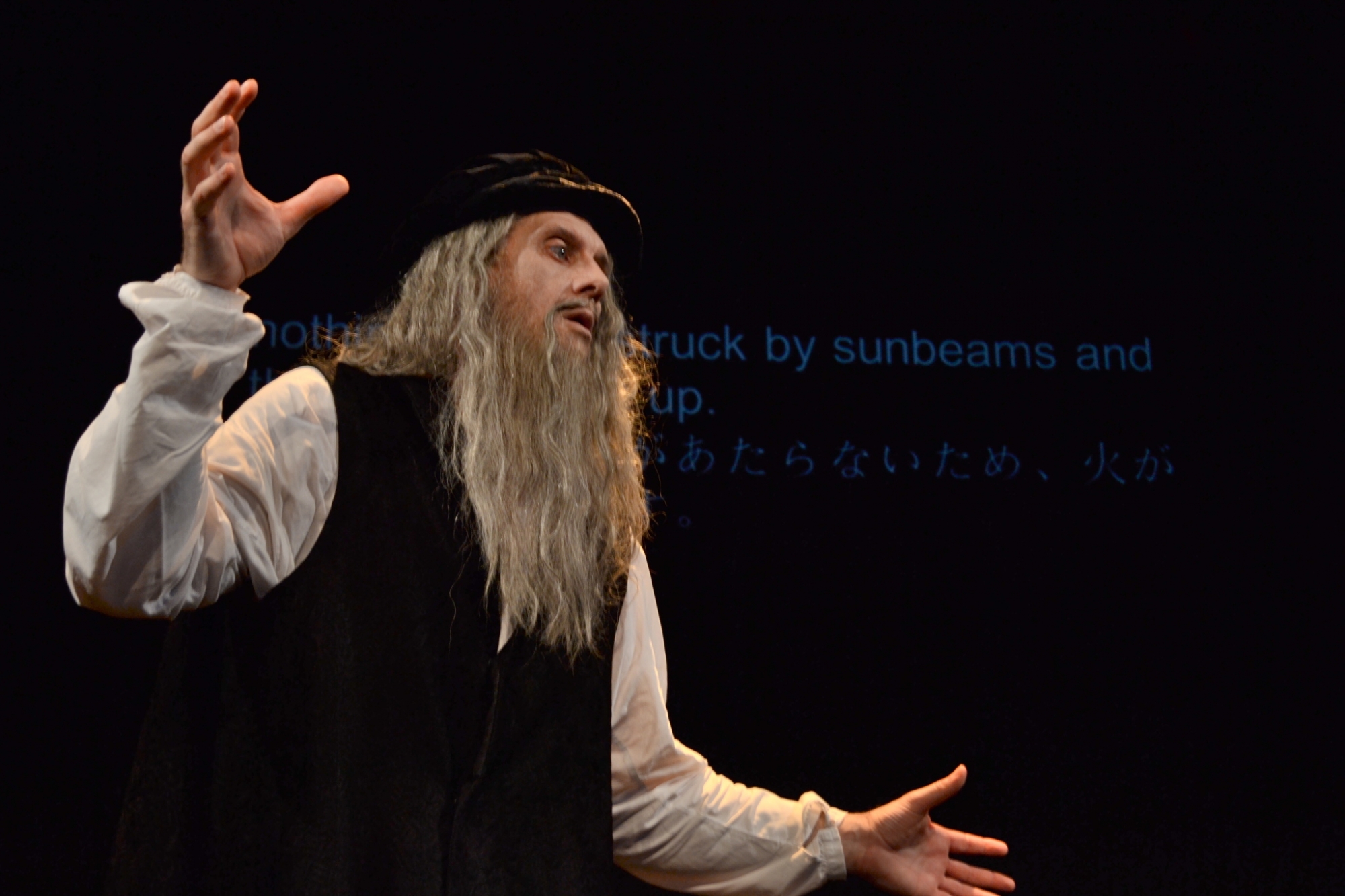 Da Vinci back to life in “Being Leonardo da Vinci (An Impossible Interview)”