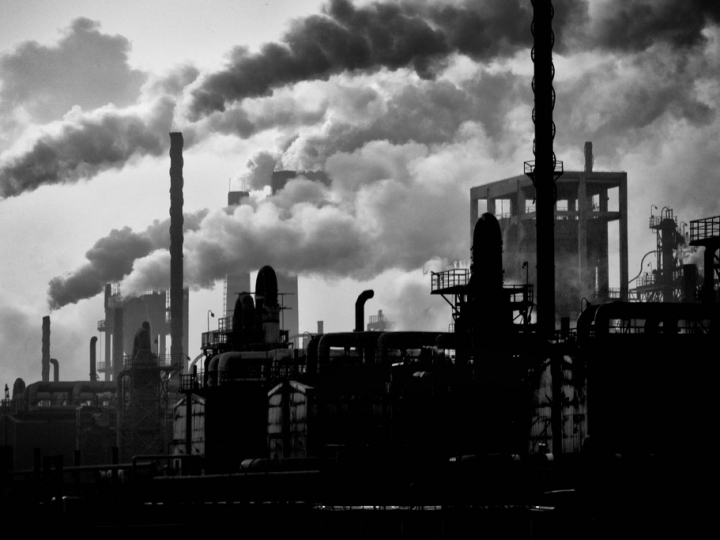 Globalization of environmental pollution